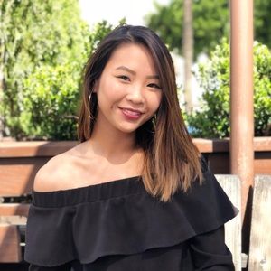 Meet your Posher, Adriana